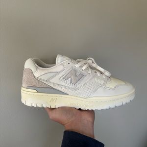 Brand new: New Balance, aimé Leon dore, white 550’s never worn.